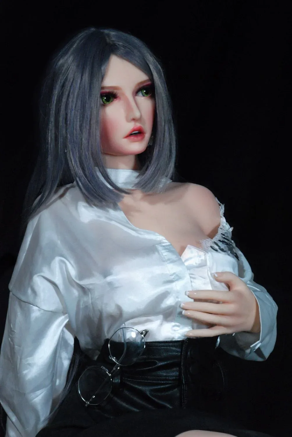 Kurosawa Misa 150cm Silicone Sex Doll view 3