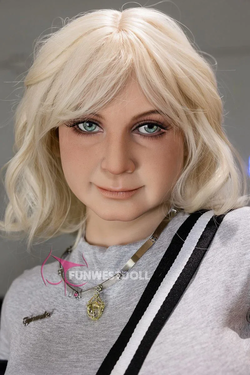 Layla 140cm G Natural TPE Sex Doll view 2